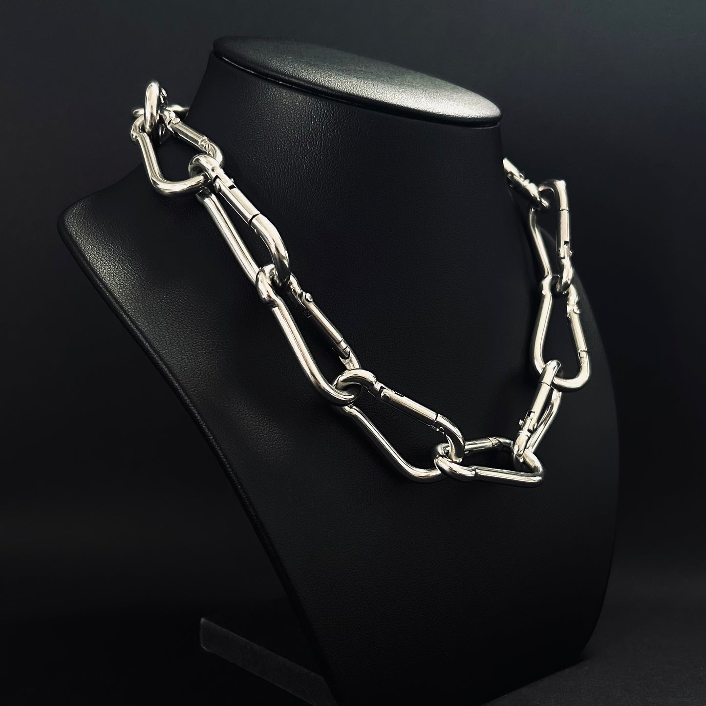 HALO CHAIN