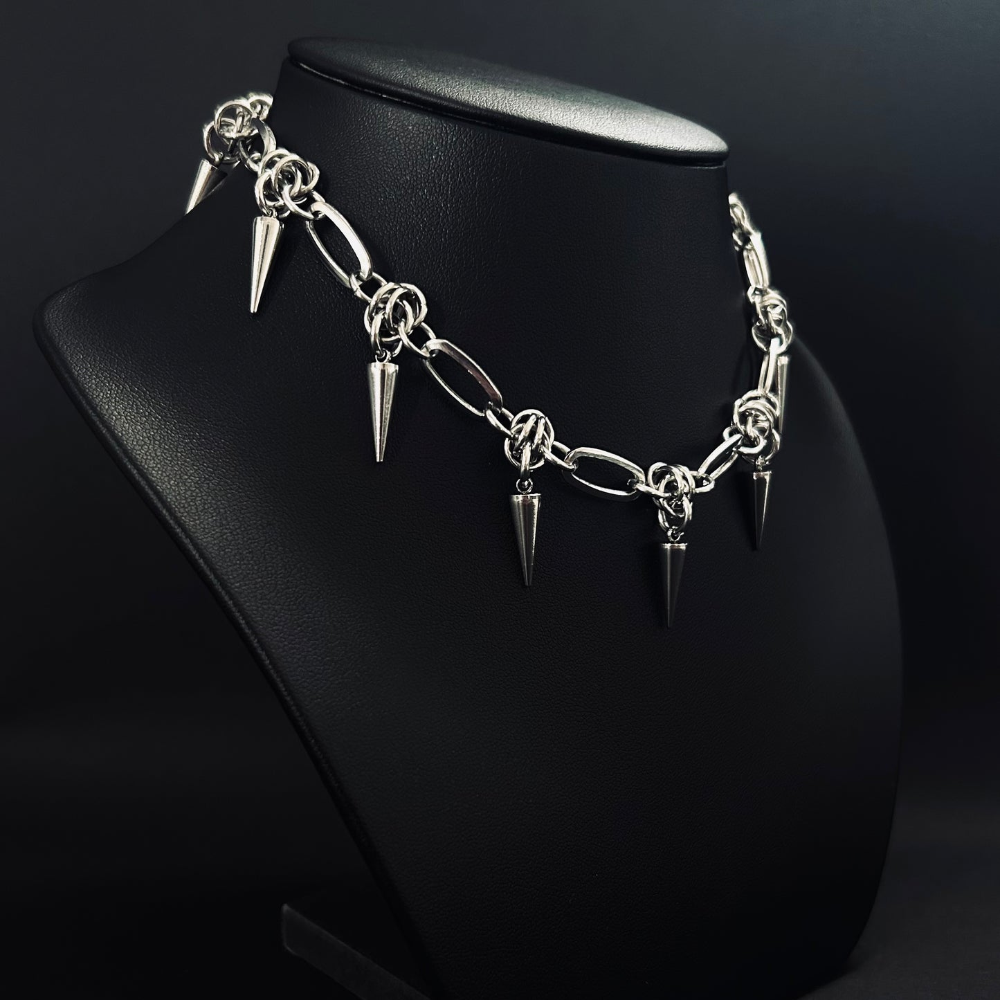 LACERATION CHAIN