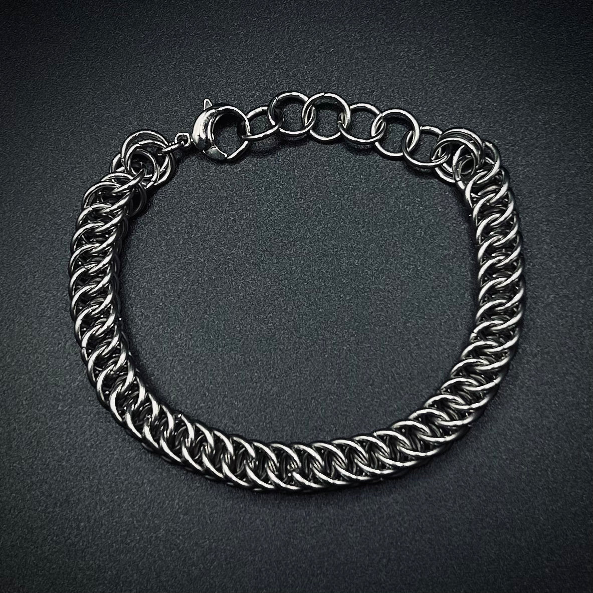 Steed (Cuffs)