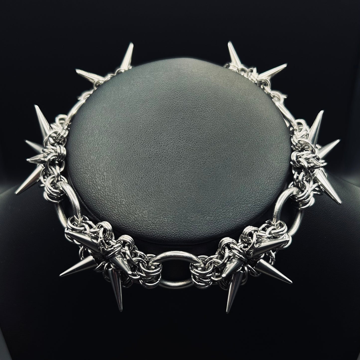 KATHERINE'S CHOKER