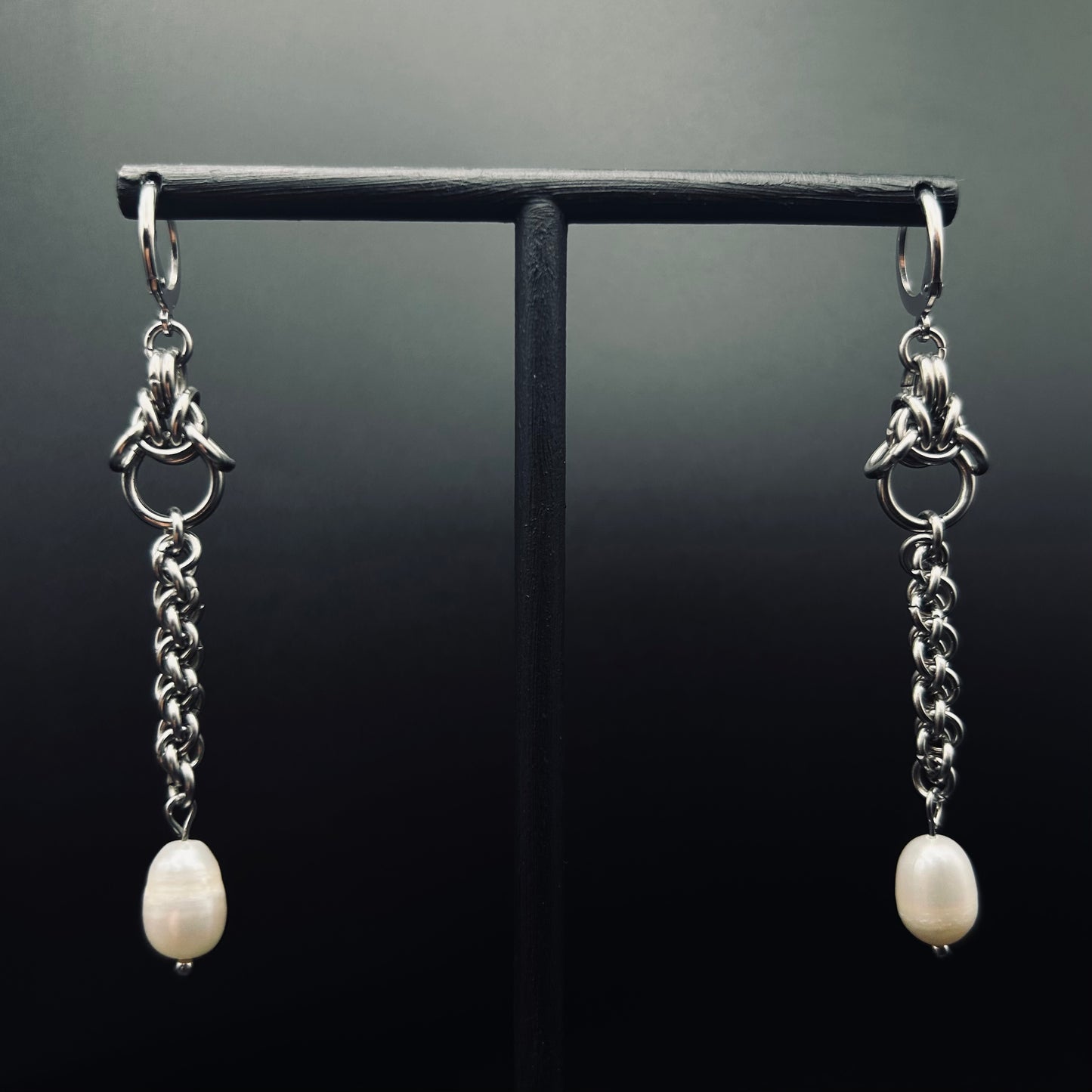 LOCH [EARRINGS]