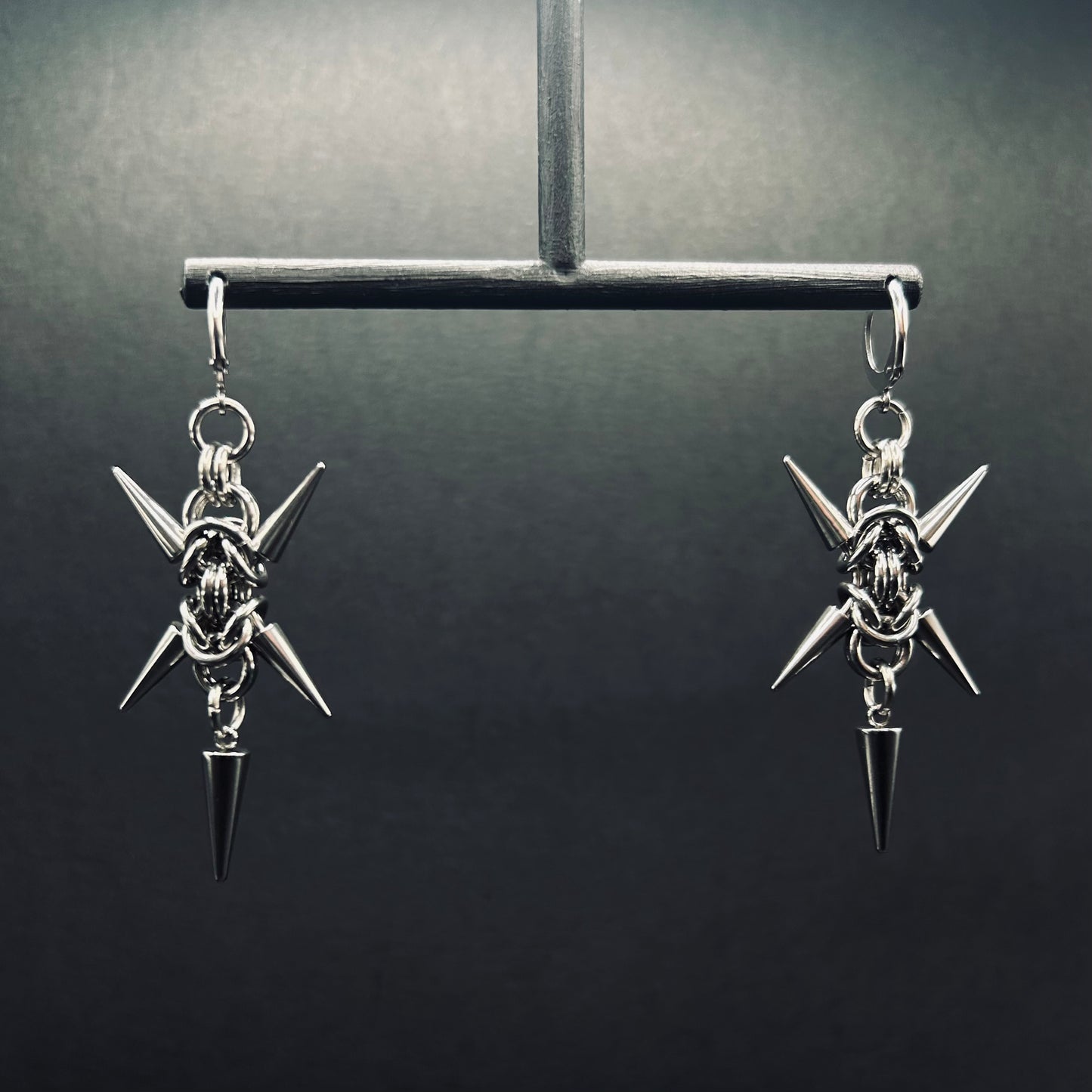 X [Earrings]